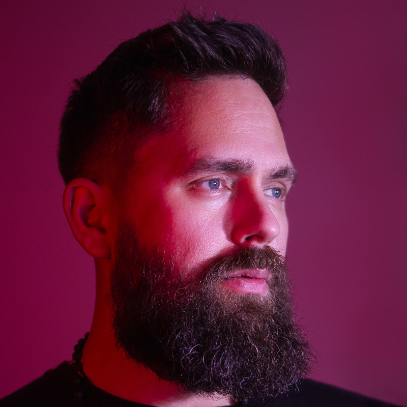 СЕРГЕЙ АНОШИН