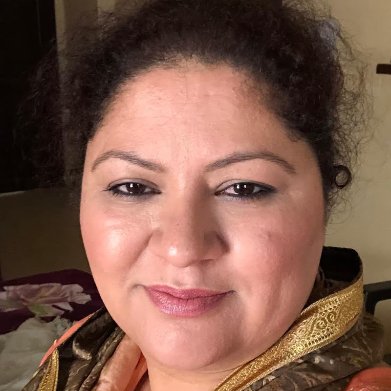komal Grewal Style