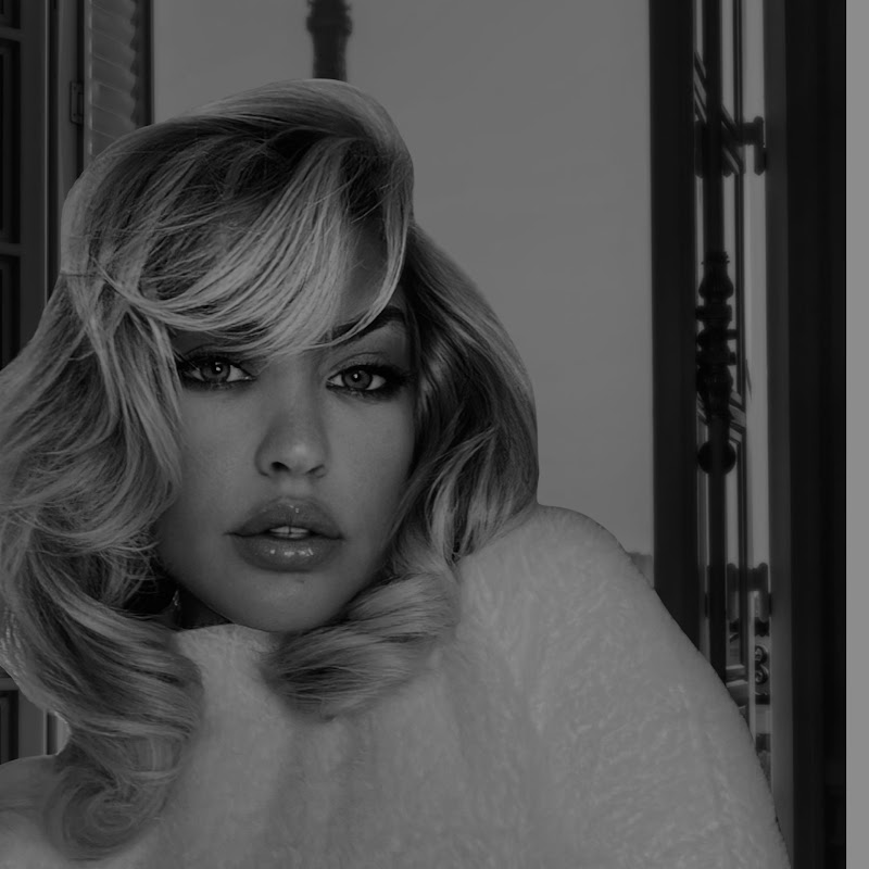 Mia Martina icon
