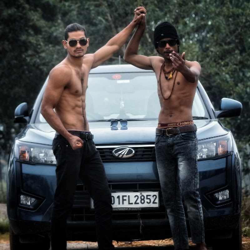 GAURAV GYM 7400