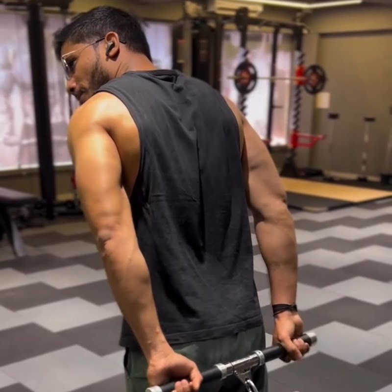 Fitness Coach Hardik Patel