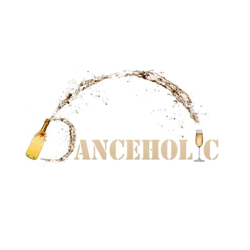 Logo for DanceHolic
