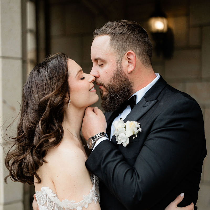 The Axtells: Wedding Photography & Films
