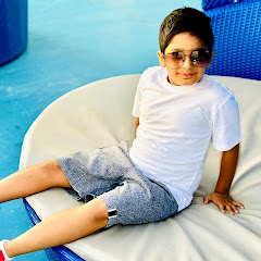 Advik Vyas channel thumbnail