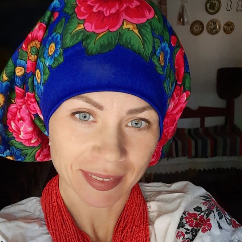 Олена