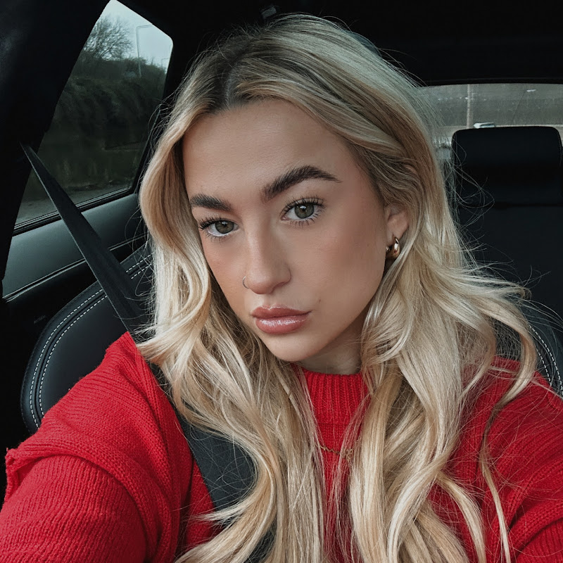 Lily Rose Fellows