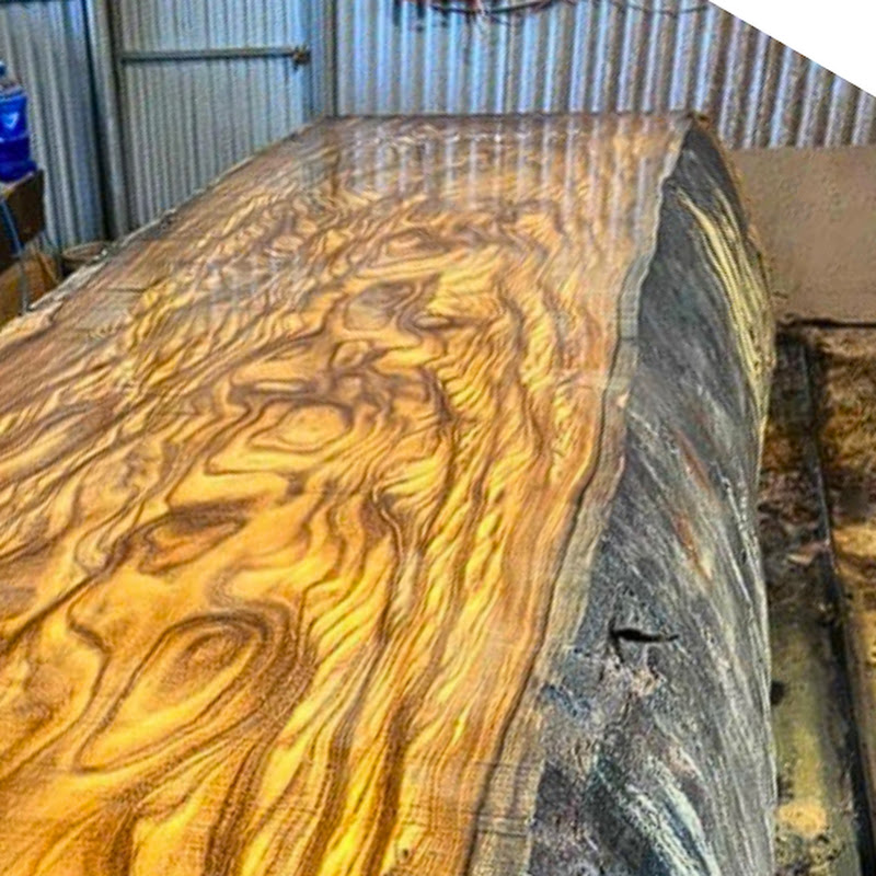 Mr.H Woodworking  Logo