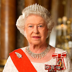  Queen Elizabeth II
