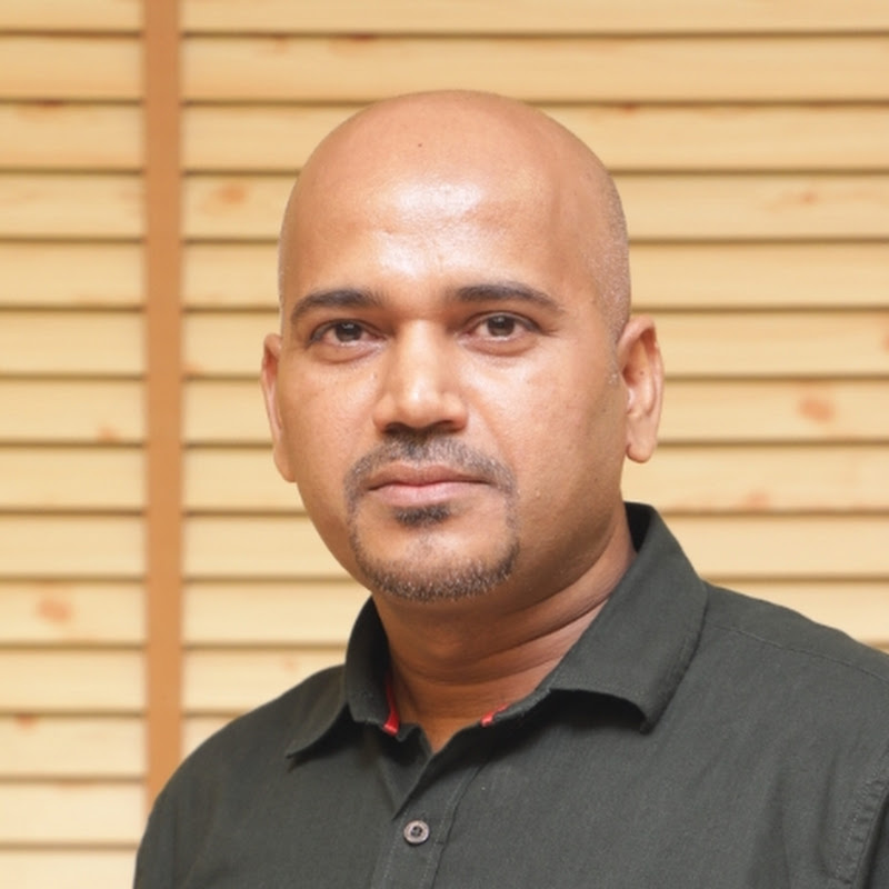 Raghuveer Singh Logo