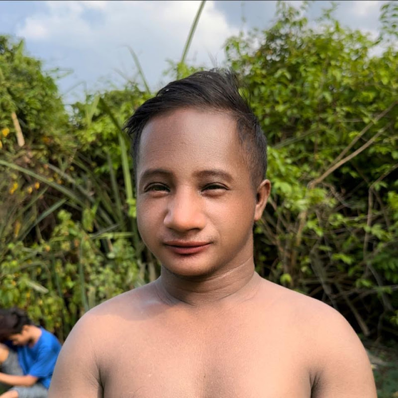 គ្រូតូច