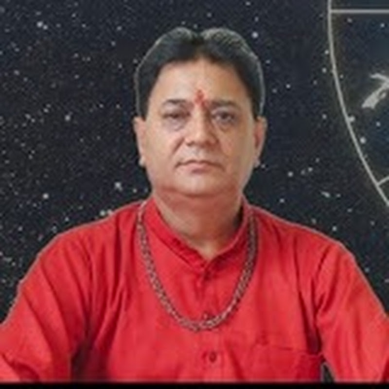 Astrologer Rakesh Ji