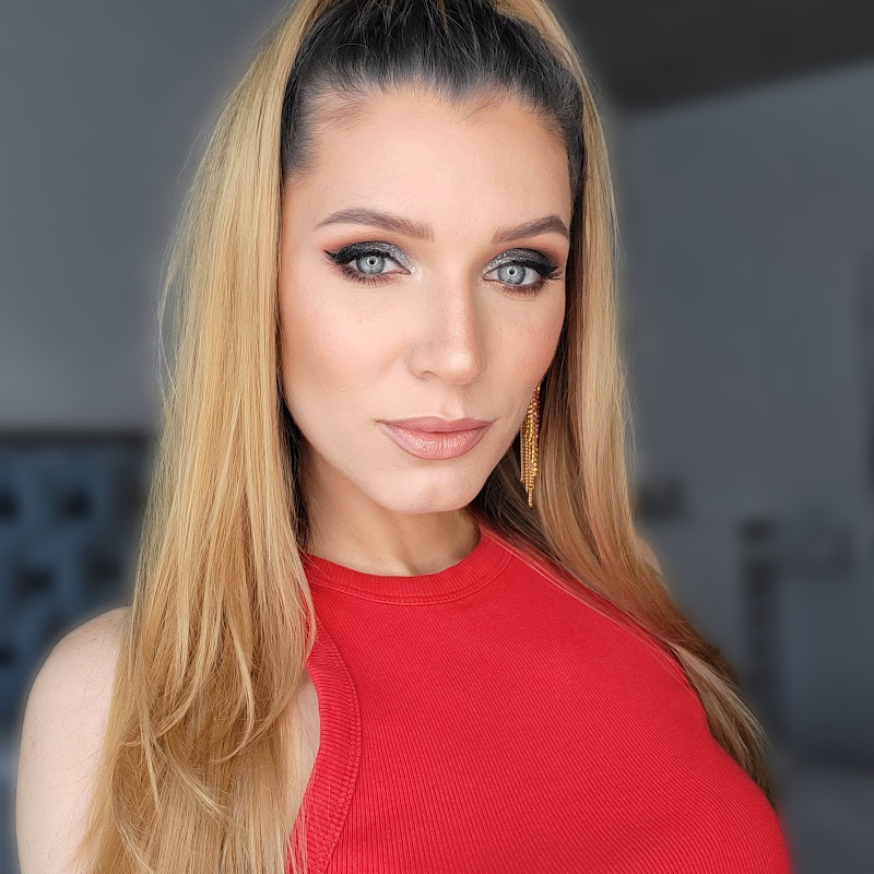 KP LUX MAKEUP