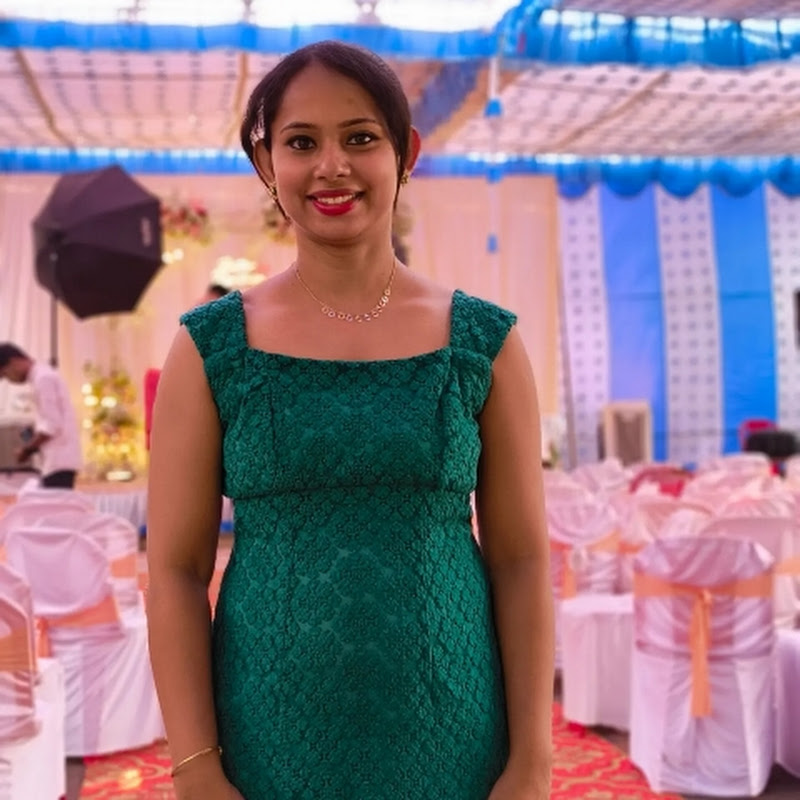 Sara Sasha- ಕನ್ನಡ ವ್ಲೋಗ್ಗರ್ 