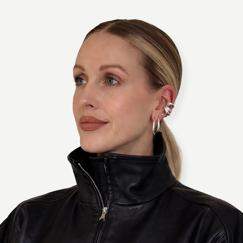 CHARLOTTE BUTTRICK  icon