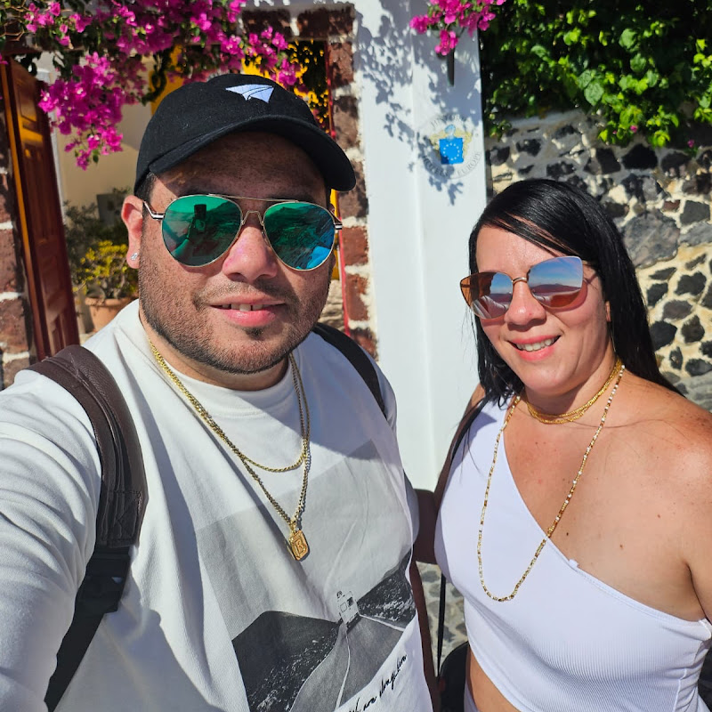 Ricky y Mayra -Siempre de Vacaciones 