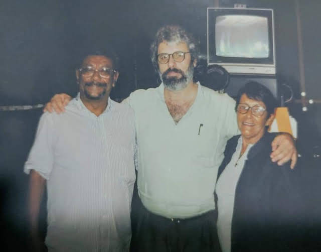 [Imagem: iT5LyV8vULrOJzx9fwTRhTIH0DG_yL1XT8X3r1sv...s640-nd-v1]