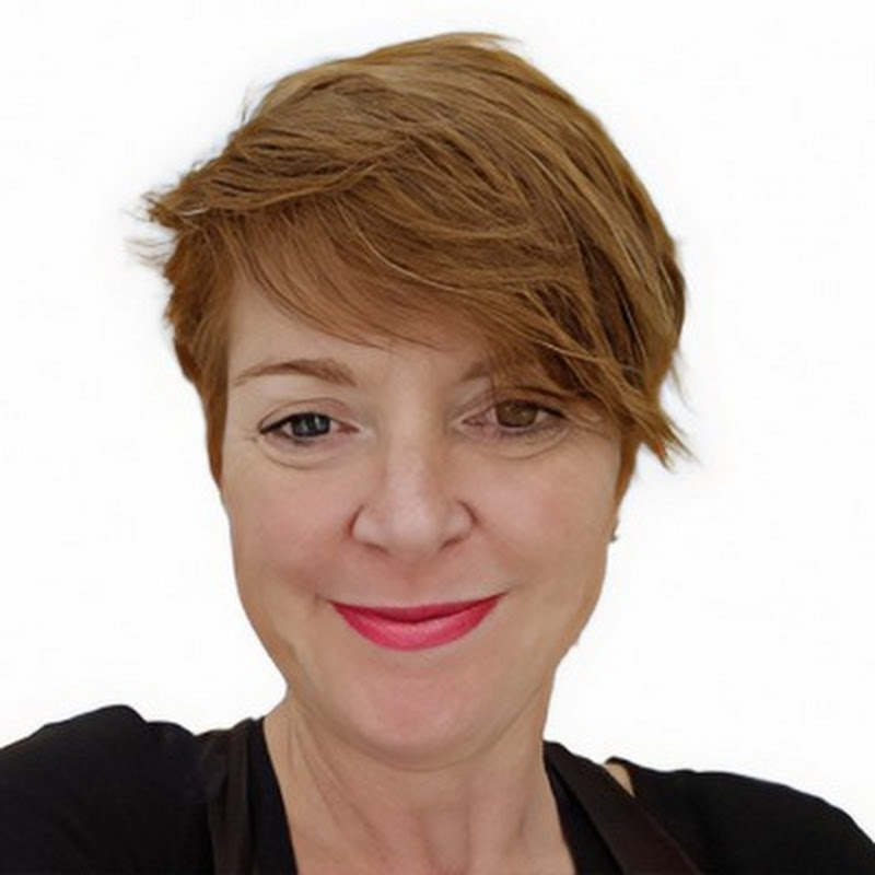 Devon and Cornwall User Group | Sue Bayes Logo