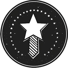 買った商品をレビューするサラリーマン