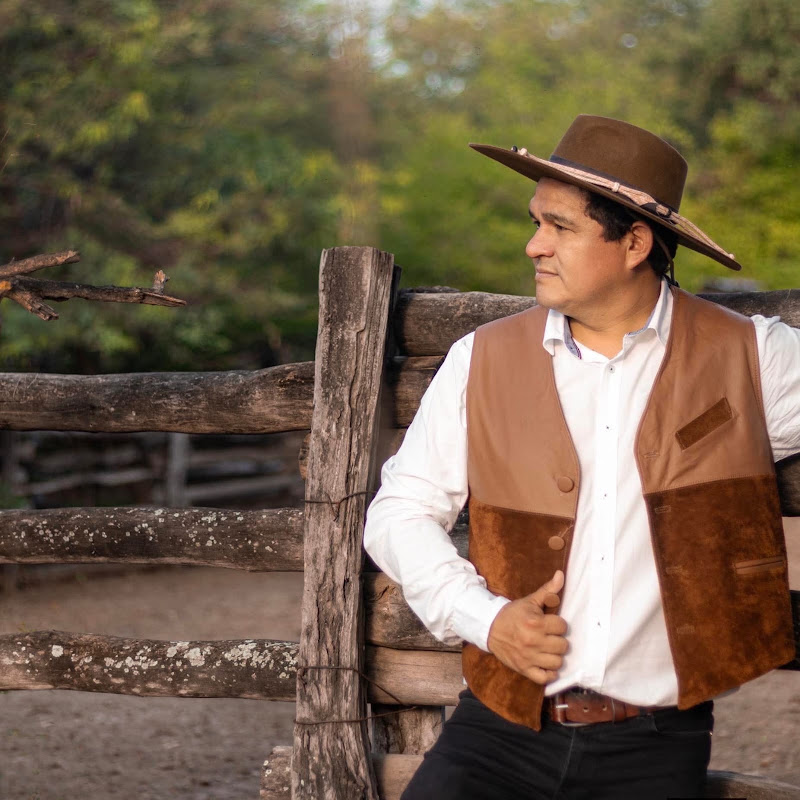 Erick Claros