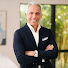HcBzLR2O3Ig-channel-avatar-Geoffrey Zakarian