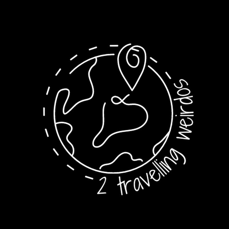 2 Travelling Weirdos