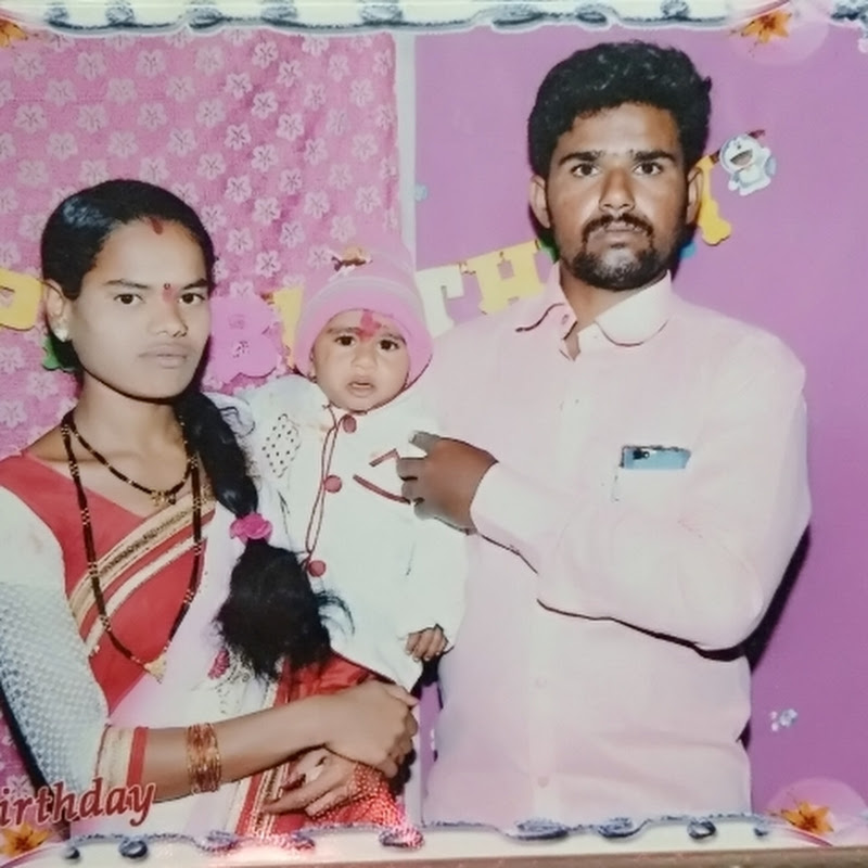 Banjara Shetkari couple 