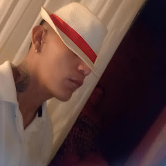 Rennê Estêvão - Topic