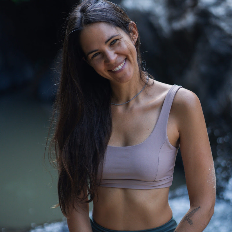 Alina Andrea | Hormonbalance Yoga