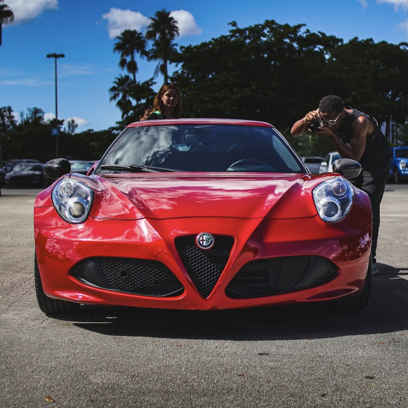 Alfa Life 305: Supercars, Exotics and More!
