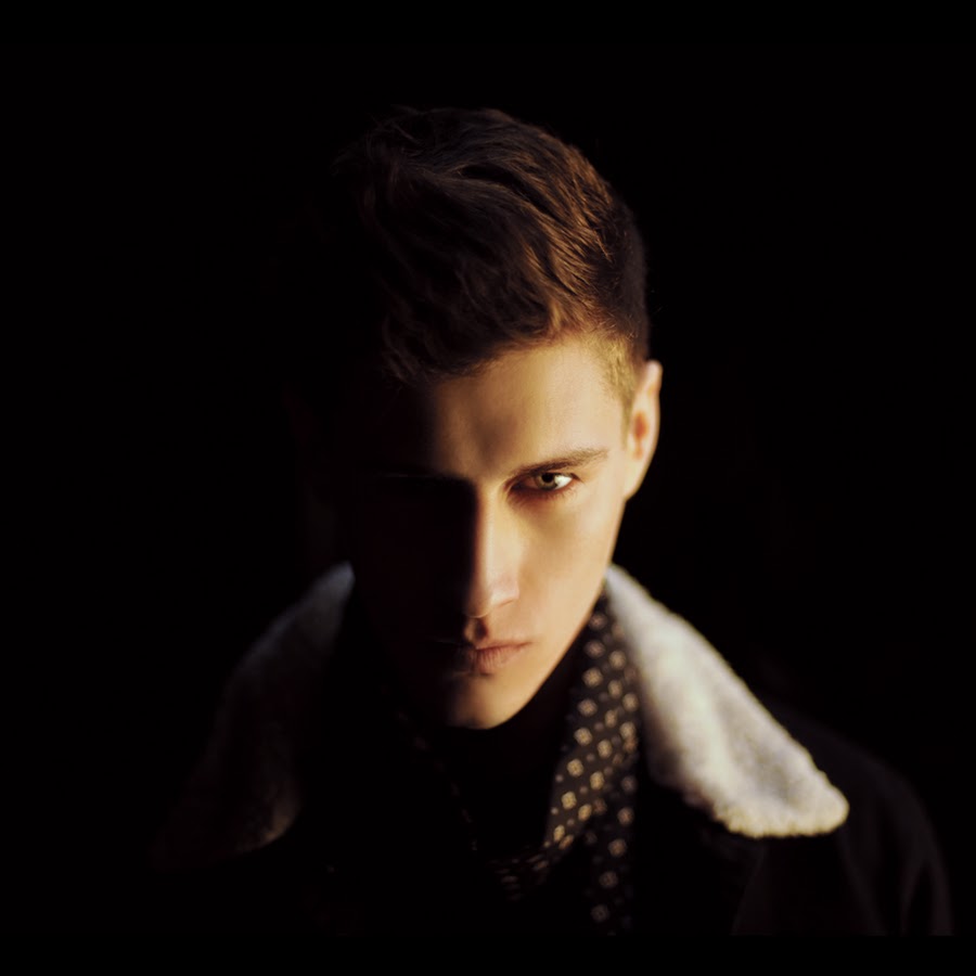 Jean-Baptiste Maunier - Topic - YouTube