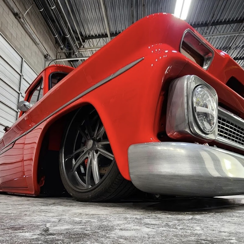 Tre 5 Customs