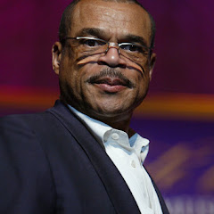 Walter Hawkins - Topic