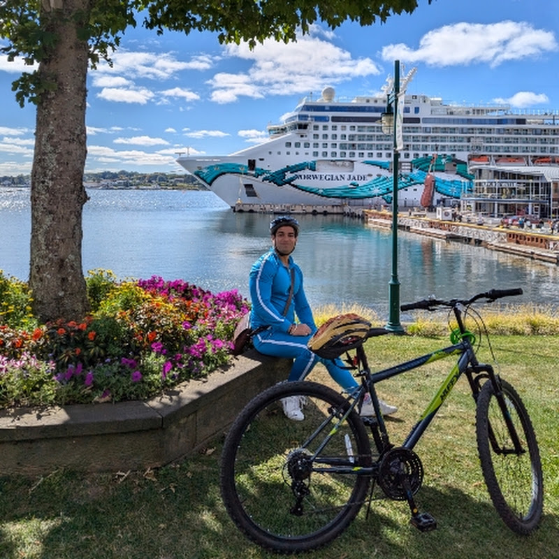 abhishek cruise vlogs
