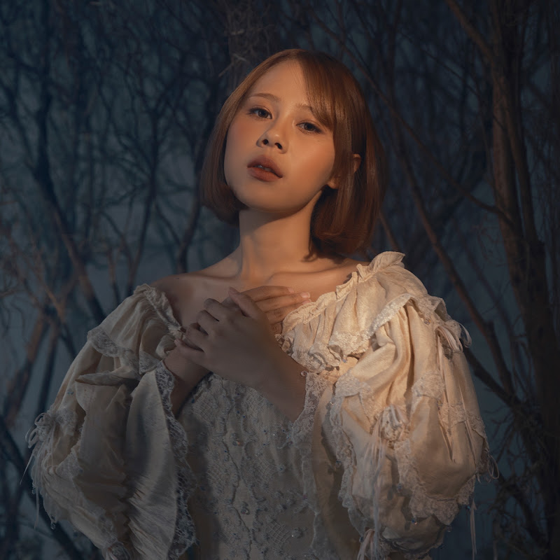 Nadin Amizah - Topic