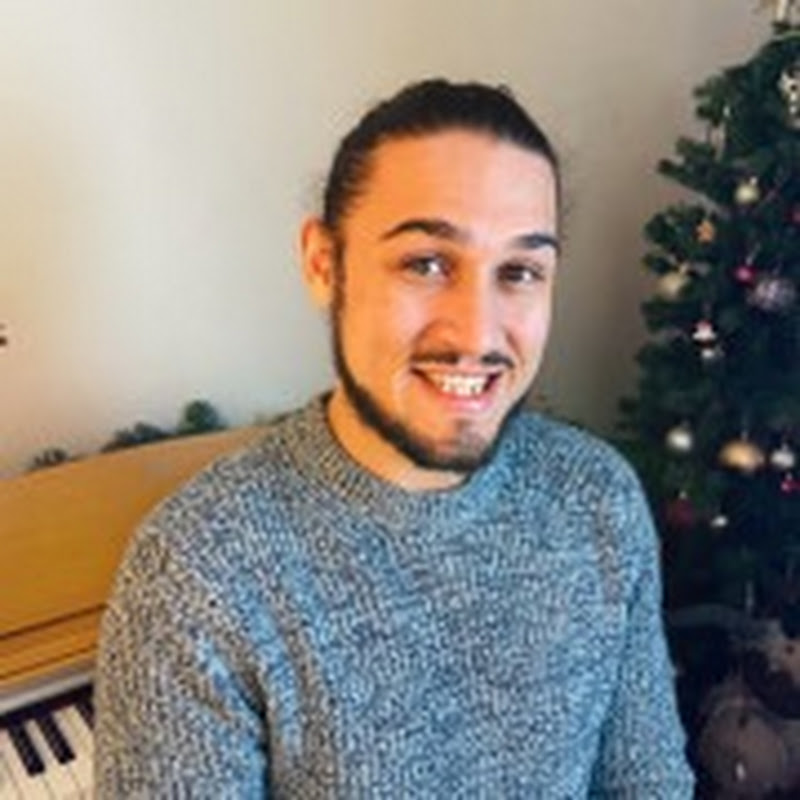 PianoBruce