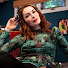 Zx0I5TvFo68-channel-avatar-Felicia Day Streams