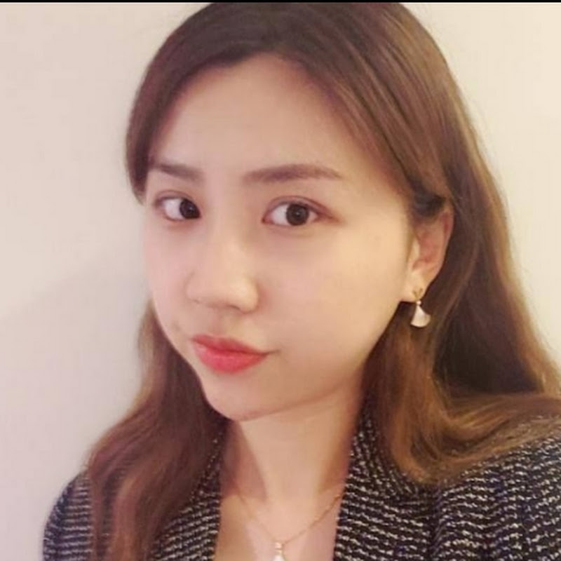 A Nomad Life自由旅居 Logo