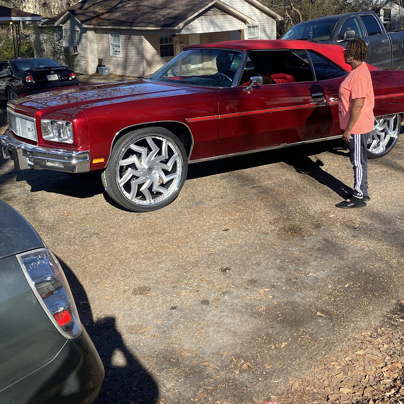 700 DubTv