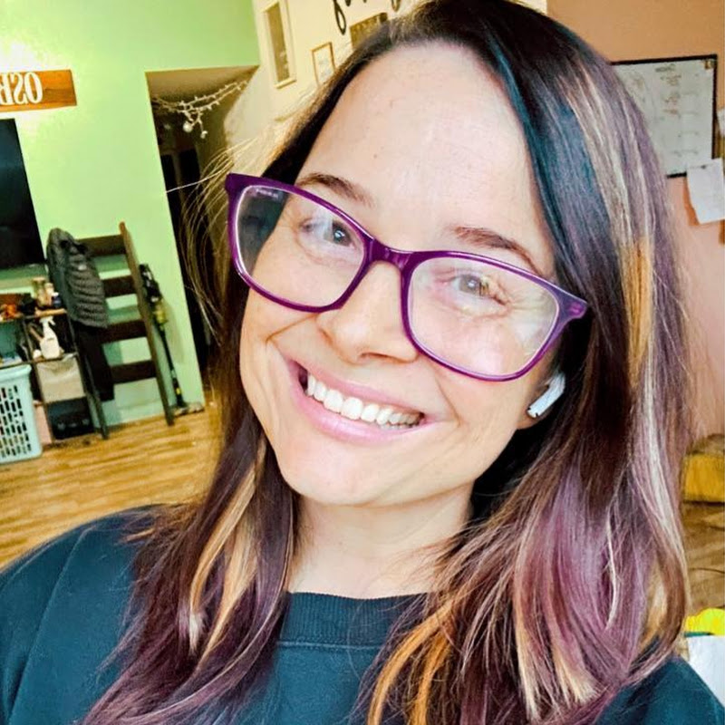 Selling Digital By HappyAsh Logo