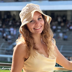 Julia - Voyage & Liberté