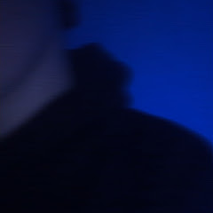 𝑳𝑨𝑼𝑹𝑨シ