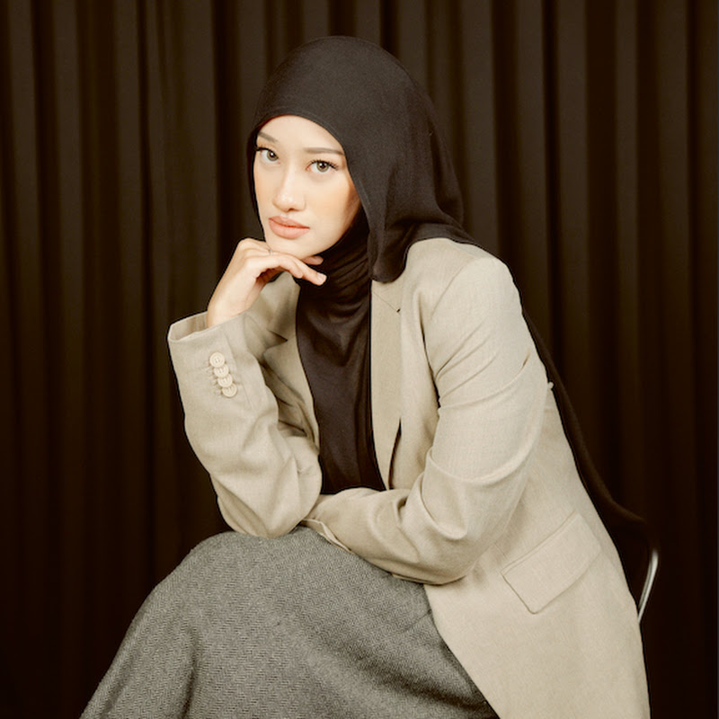 Dalia Farhana