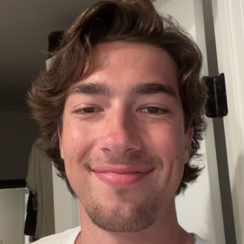 Baylen Levine Vlogs