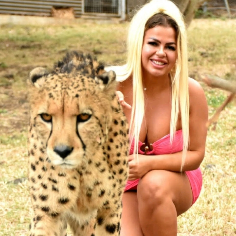 Luxury Travel with Laura 