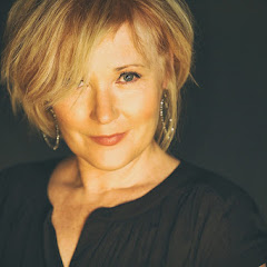 Nicki Parrott - Topic