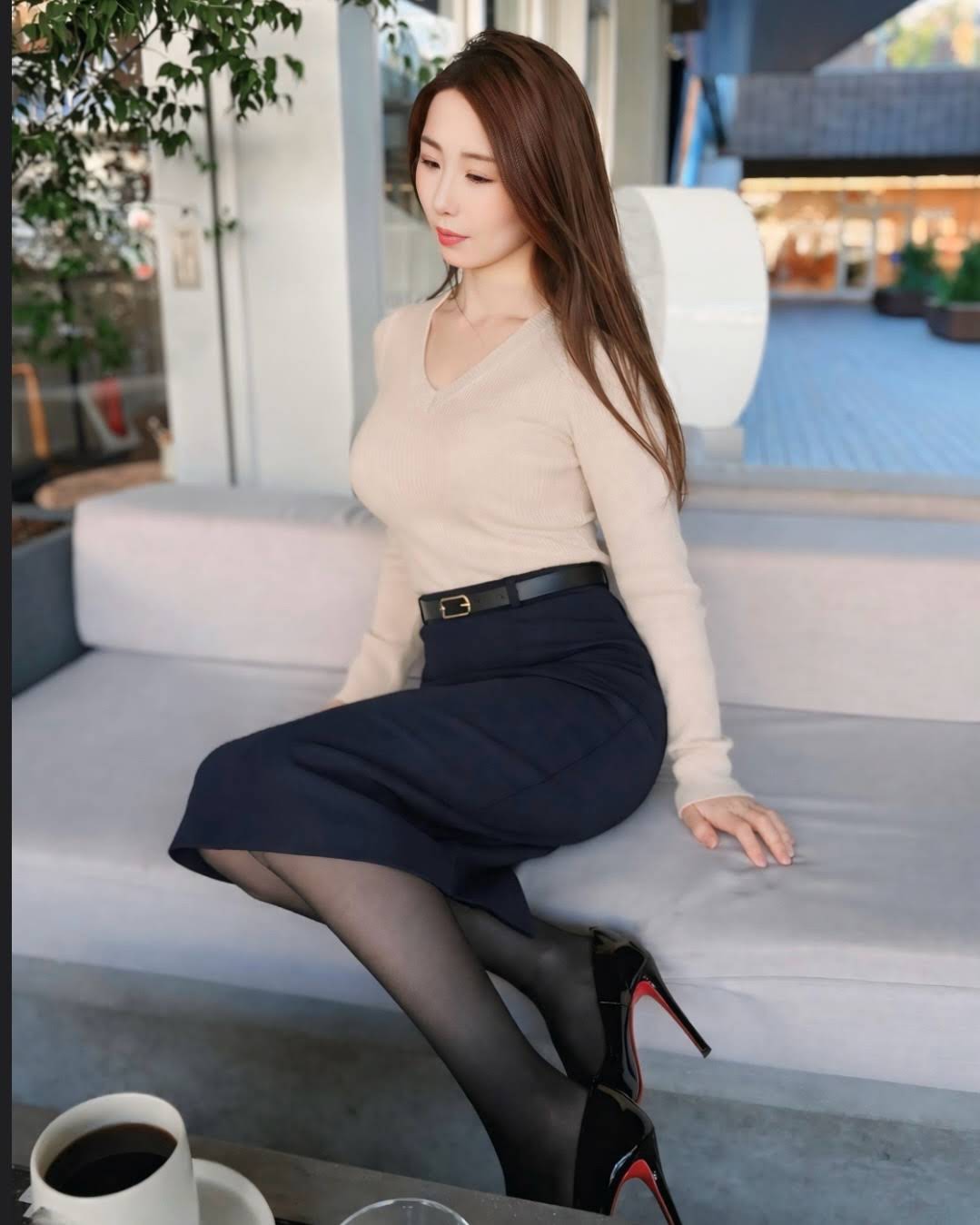 ひろみ Hiromi (45age) - YouTube