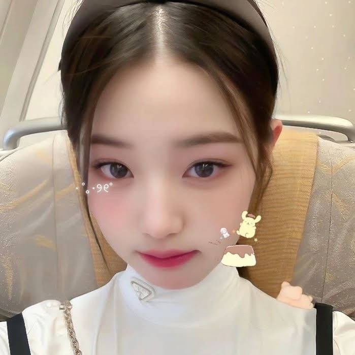 Post from rina💕🐥 - YouTube