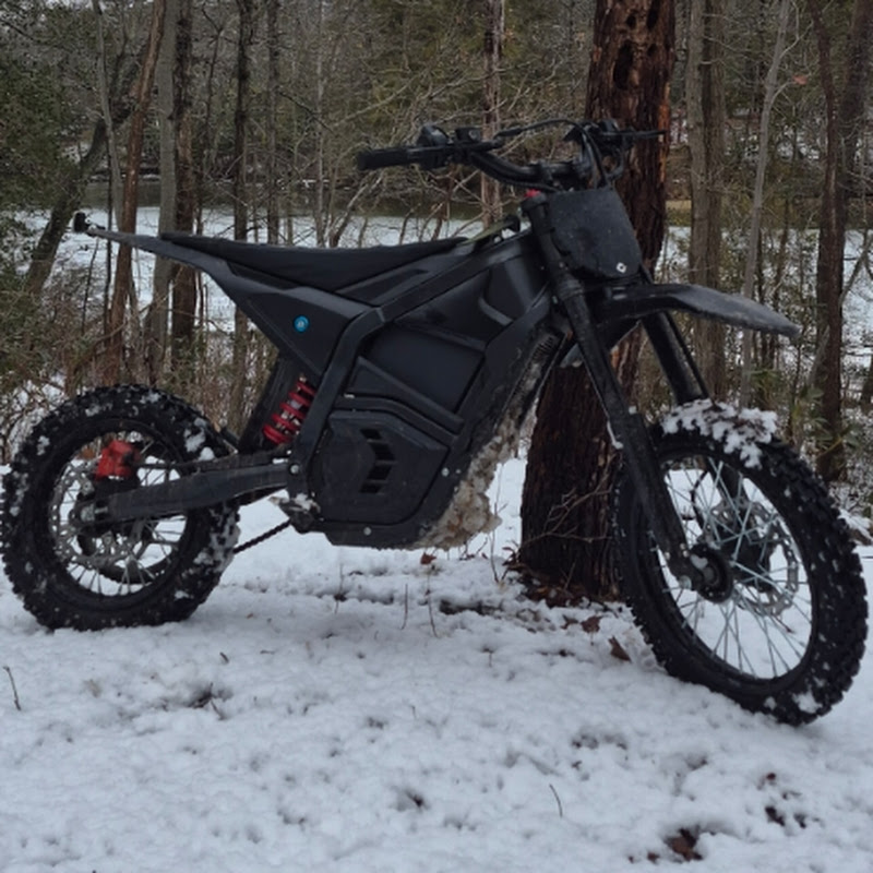 Hire Glich — Automotive & Transportation YouTube creator for sponsorships