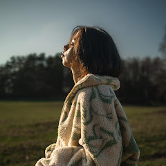 LAURA LUN