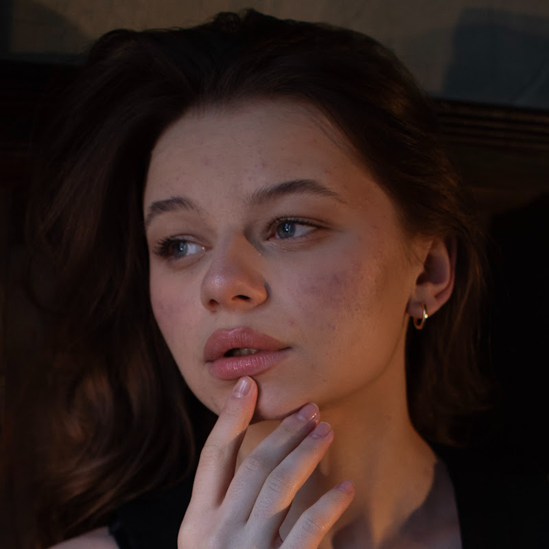 Alina S